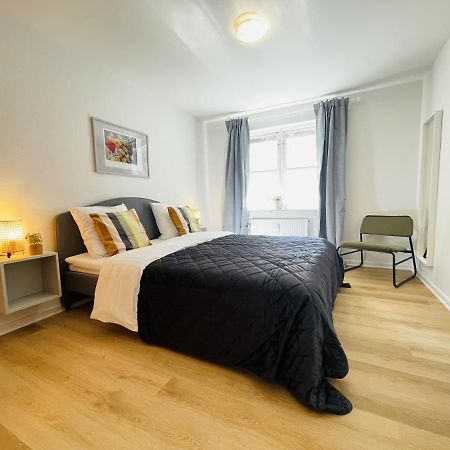 Aday - Central Terrace Apartment In Hjorring Luaran gambar