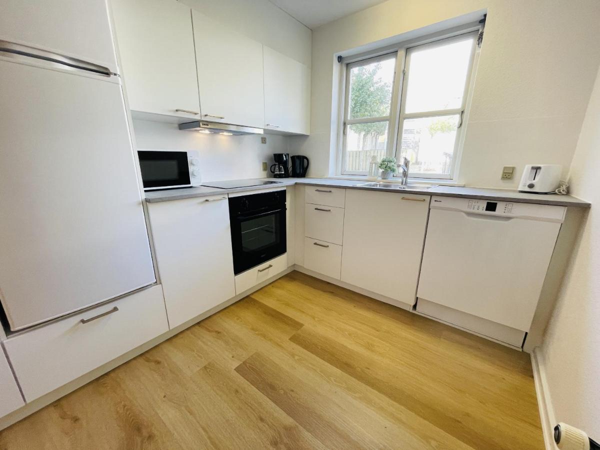 Aday - Central Terrace Apartment In Hjorring Luaran gambar